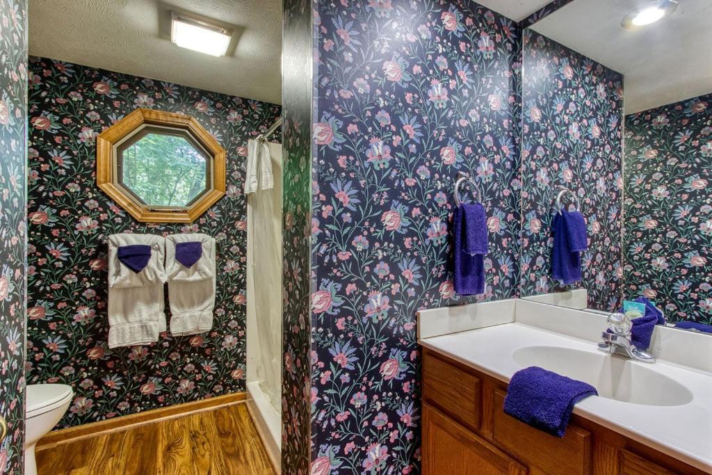 Serenity Heights, Amazing Views, Hot Tub Pool Access, 1089 Free Tickets Each Paid Day, Dollywood Gatlinburg Exterior foto