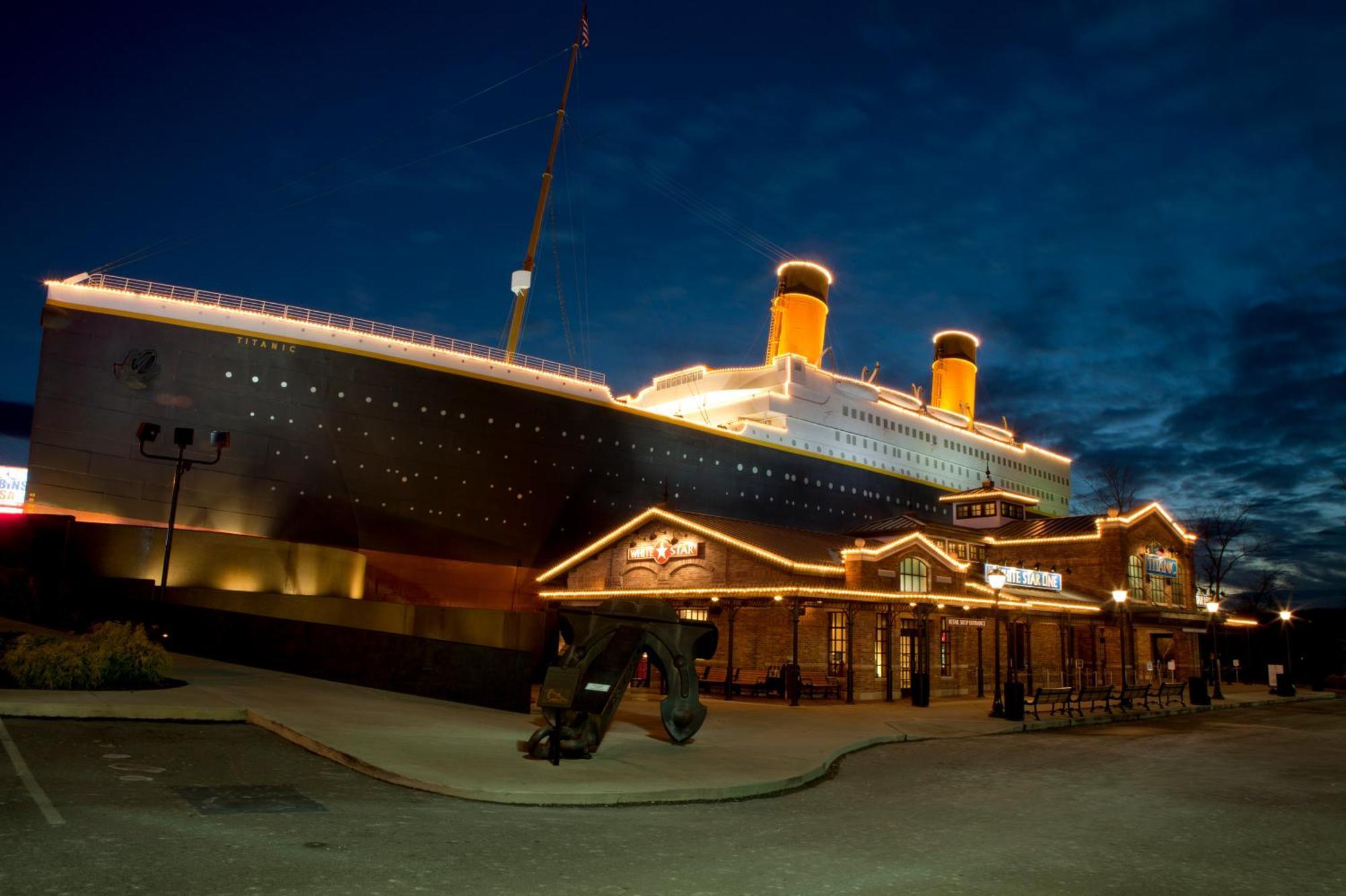 Serenity Heights, Amazing Views, Hot Tub Pool Access, 1089 Free Tickets Each Paid Day, Dollywood Gatlinburg Quarto foto